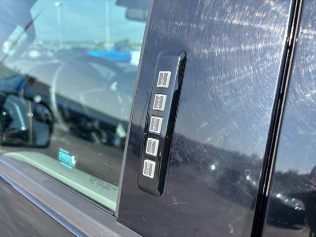 used 2015 Ford F-150 car, priced at $21,500