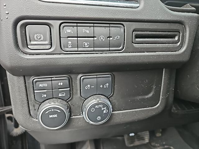 used 2022 Chevrolet Suburban car, priced at $52,997