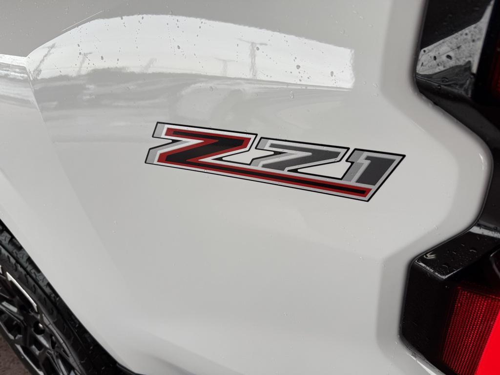 new 2026 Chevrolet Colorado car, priced at $50,215