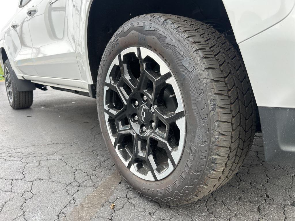 new 2026 Chevrolet Colorado car, priced at $45,215