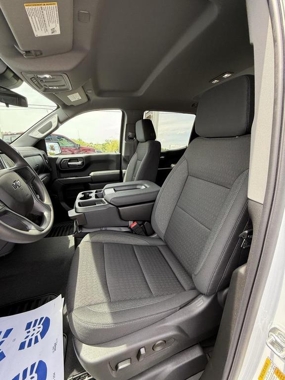 new 2025 Chevrolet Silverado 1500 car, priced at $52,645