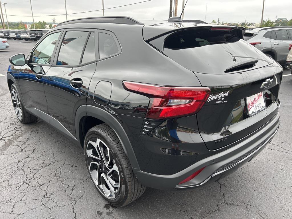 new 2025 Chevrolet Trax car, priced at $26,955