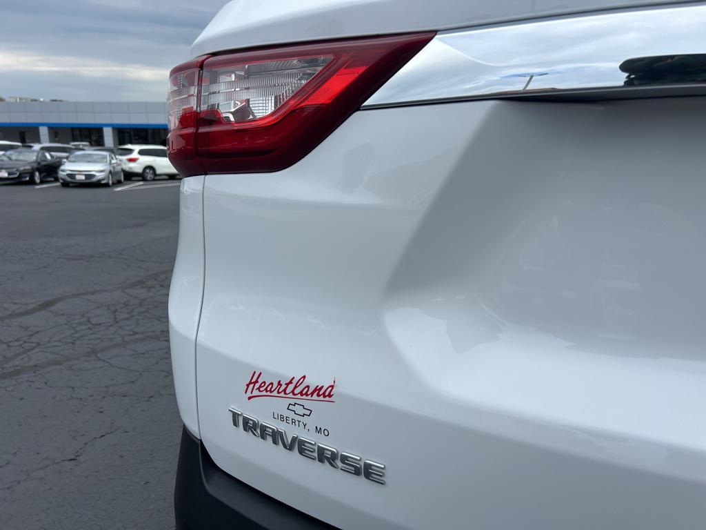 used 2018 Chevrolet Traverse car, priced at $15,506