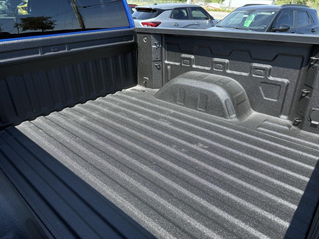 new 2025 Chevrolet Silverado 1500 car, priced at $53,070