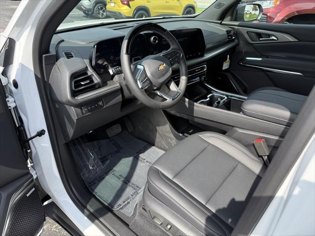 new 2025 Chevrolet Traverse car, priced at $53,670