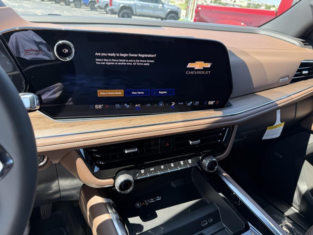 new 2025 Chevrolet Suburban car, priced at $87,170