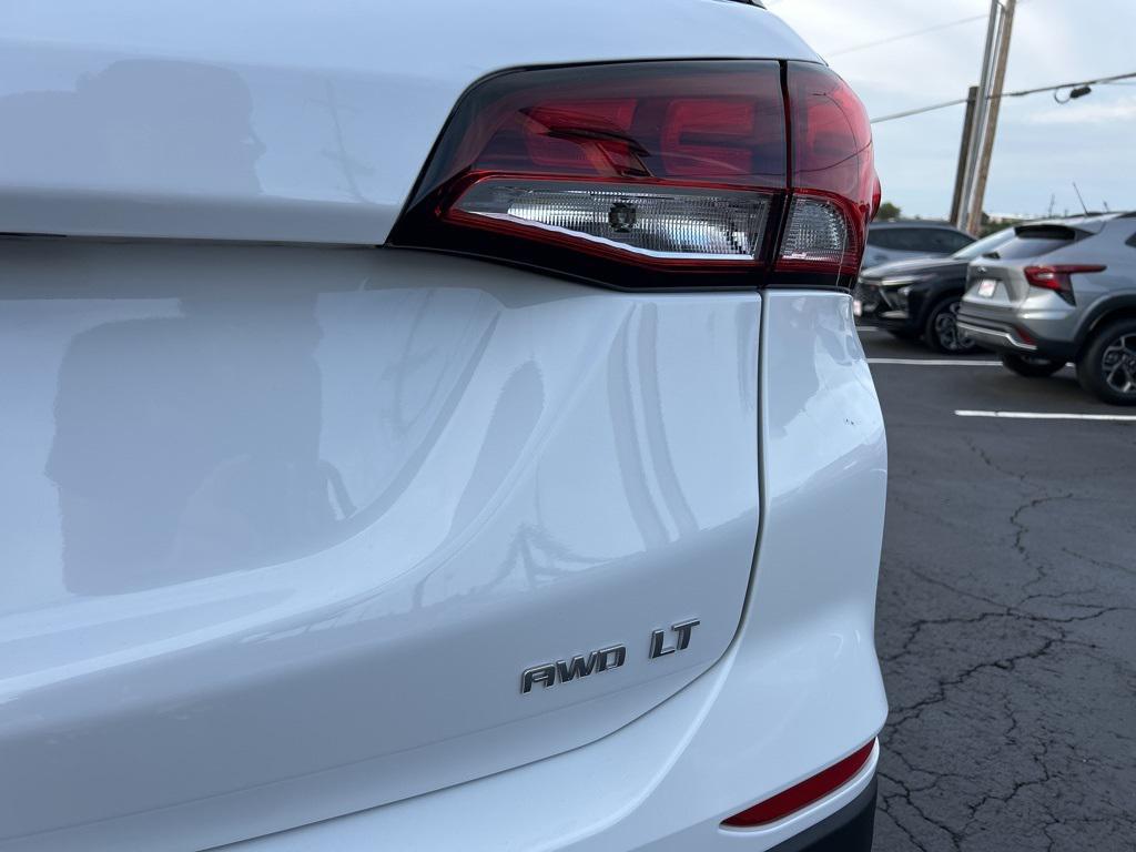 used 2022 Chevrolet Equinox car, priced at $21,488