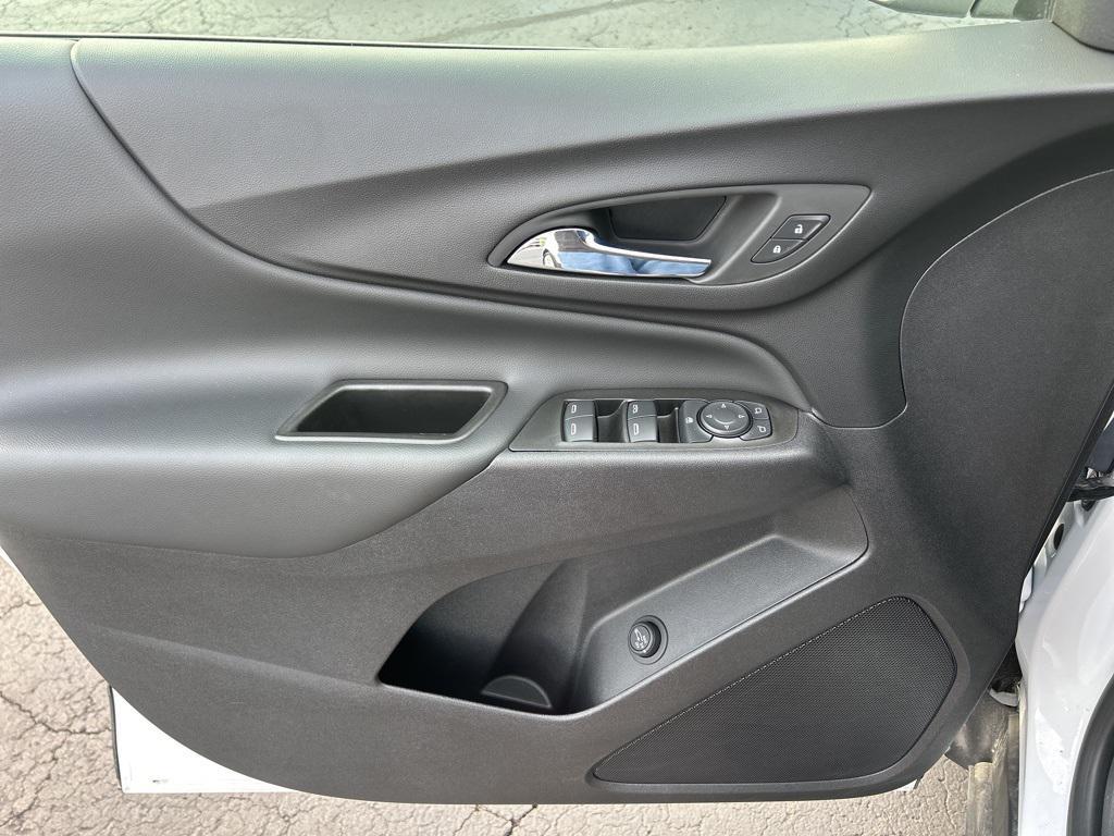 used 2022 Chevrolet Equinox car, priced at $21,488