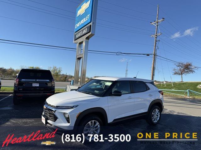 new 2025 Chevrolet TrailBlazer car, priced at $27,610