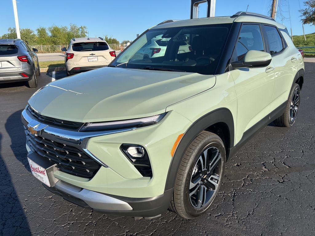 new 2026 Chevrolet TrailBlazer car, priced at $34,035