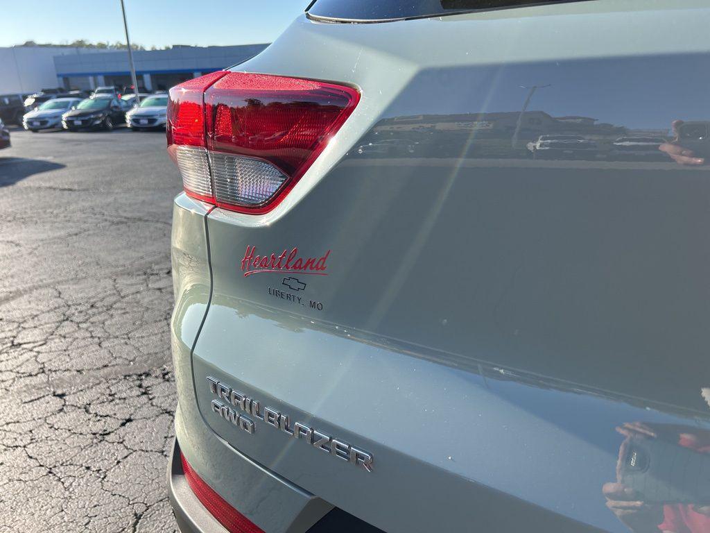 new 2026 Chevrolet TrailBlazer car, priced at $34,035