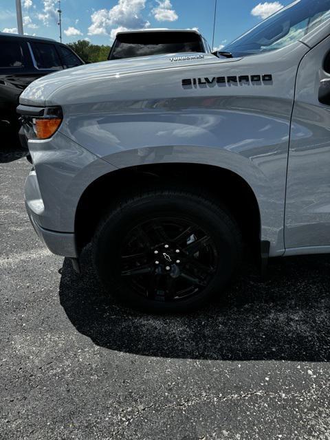 new 2024 Chevrolet Silverado 1500 car, priced at $51,090