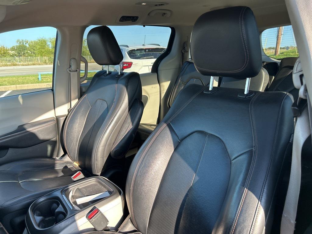 used 2018 Chrysler Pacifica car, priced at $11,250