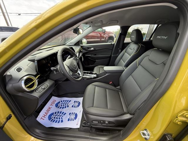 new 2025 Chevrolet Trax car, priced at $27,330