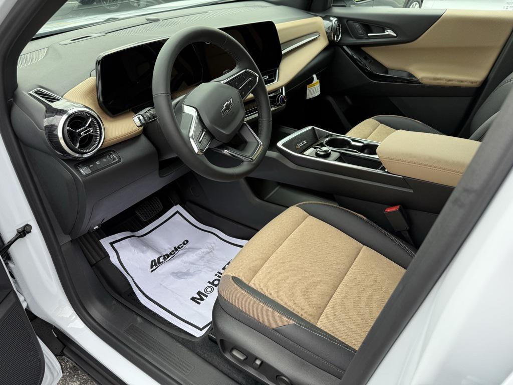 new 2026 Chevrolet Equinox car, priced at $38,665