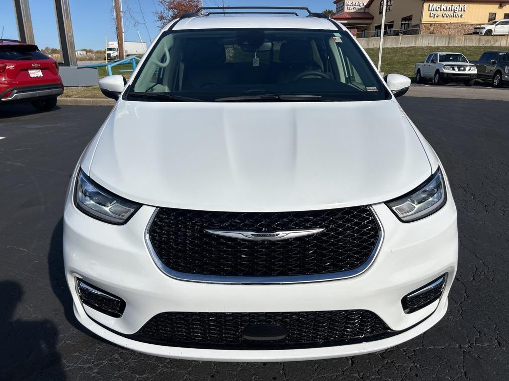 used 2023 Chrysler Pacifica Hybrid car, priced at $28,432