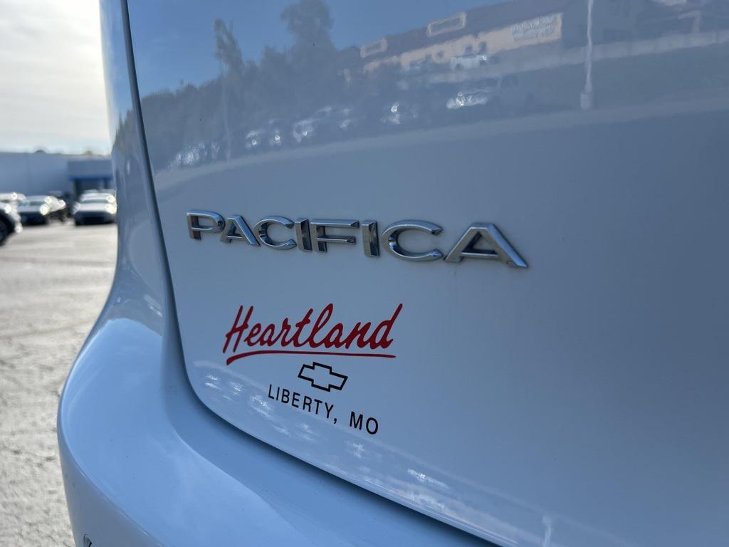 used 2023 Chrysler Pacifica Hybrid car, priced at $28,432