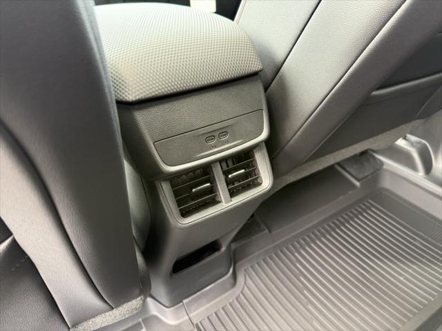new 2026 Chevrolet Equinox car, priced at $38,185