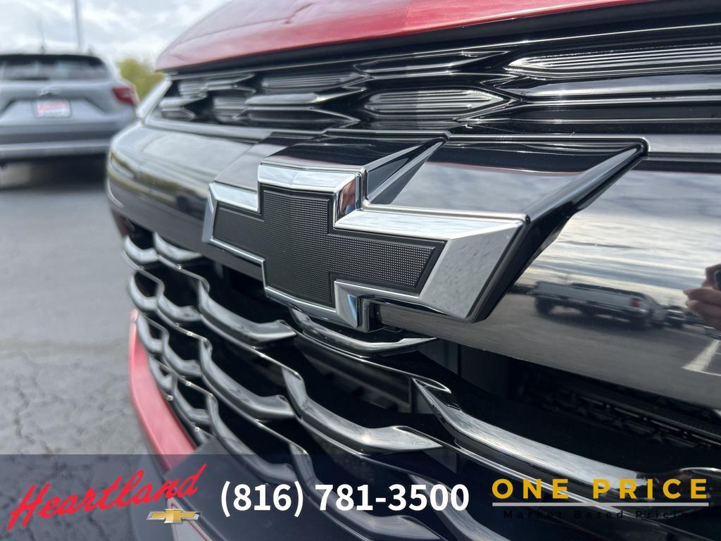 used 2025 Chevrolet TrailBlazer car, priced at $27,892