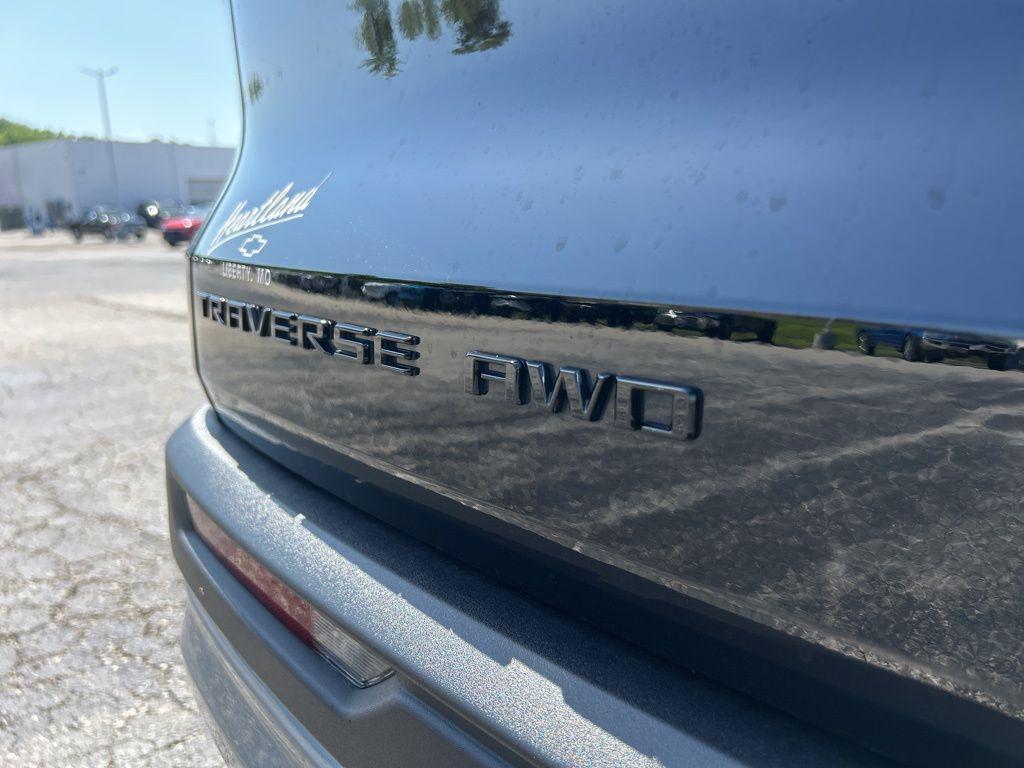used 2025 Chevrolet Traverse car, priced at $47,877
