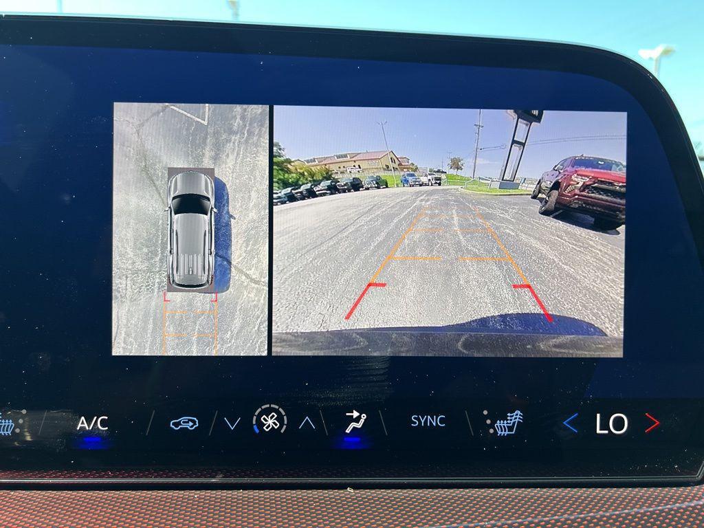 used 2025 Chevrolet Traverse car, priced at $47,877