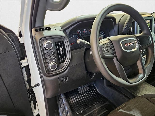 new 2026 GMC Sierra 1500 car, priced at $47,644