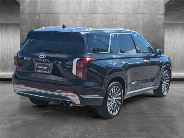 used 2024 Hyundai Palisade car, priced at $42,747