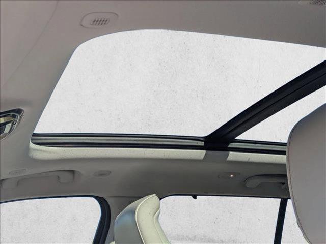 used 2022 Jeep Grand Cherokee car, priced at $37,992