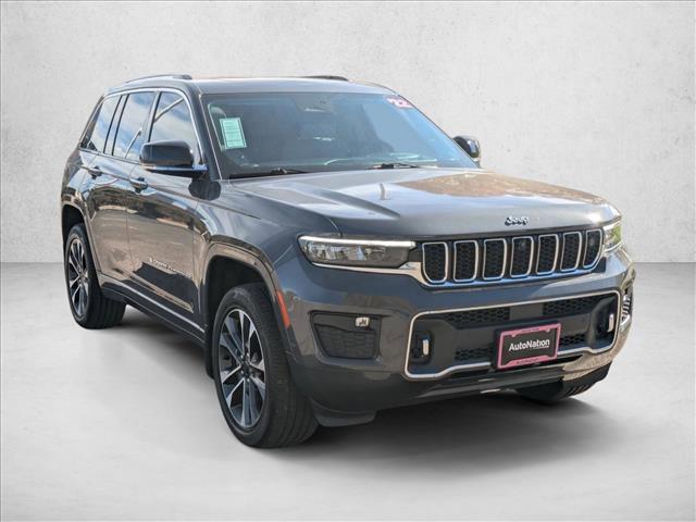 used 2022 Jeep Grand Cherokee car, priced at $37,992