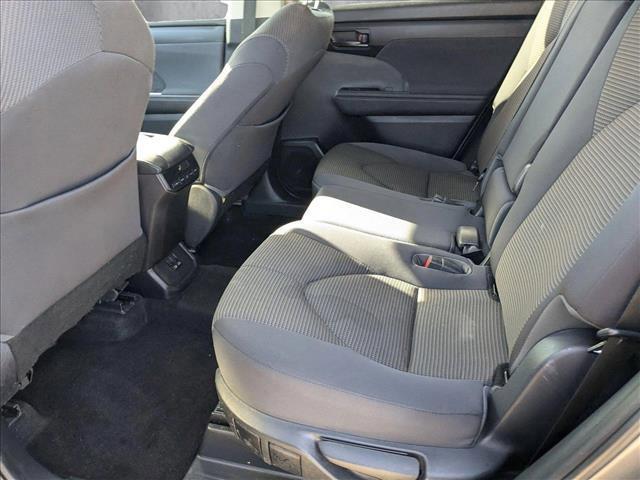 used 2023 Toyota Highlander car, priced at $31,587