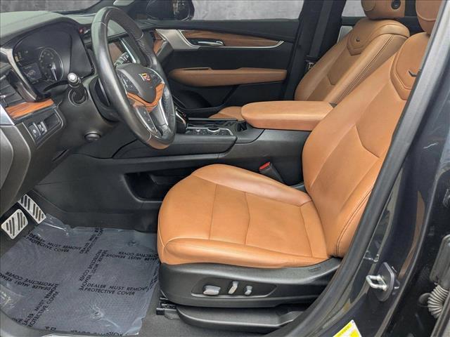 used 2021 Cadillac XT5 car, priced at $30,749