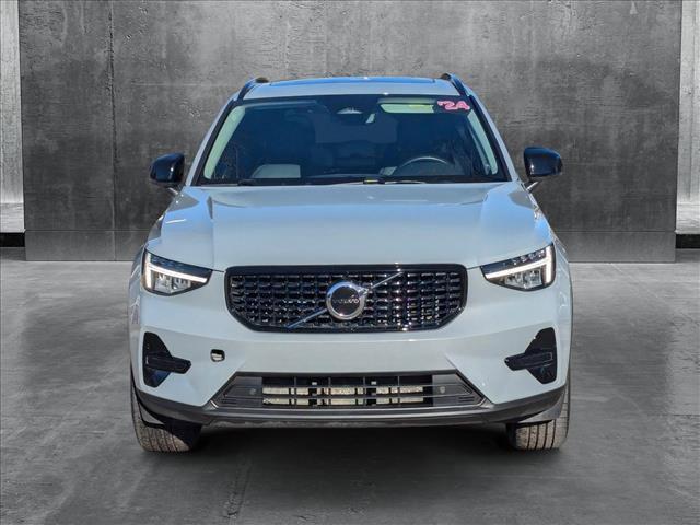 used 2024 Volvo XC40 car, priced at $28,687