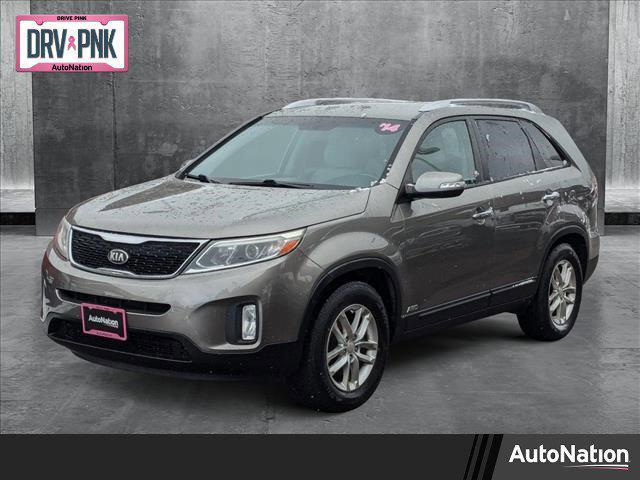 used 2014 Kia Sorento car, priced at $7,999