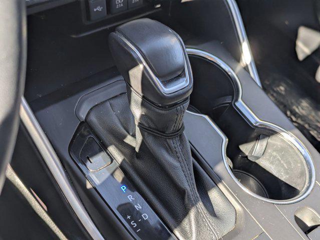 used 2021 Toyota Highlander Hybrid car, priced at $35,998