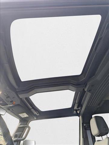 new 2025 GMC HUMMER EV Pickup car, priced at $109,799