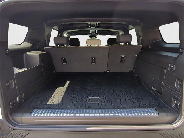 new 2026 GMC HUMMER EV SUV car, priced at $102,051