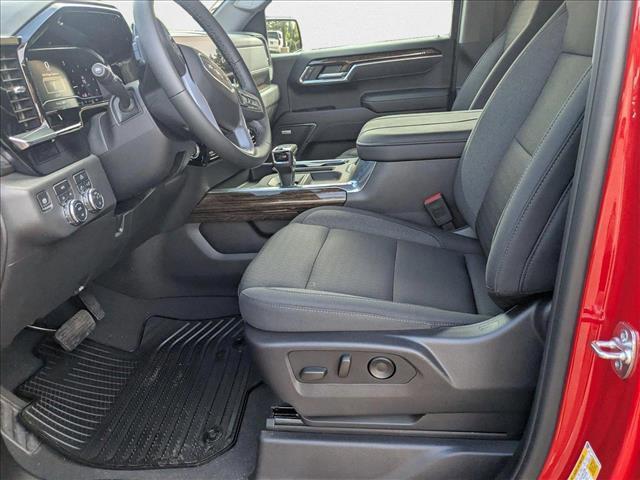 new 2025 GMC Sierra 1500 car, priced at $57,577