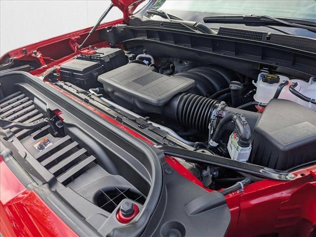 new 2025 GMC Sierra 1500 car, priced at $57,577