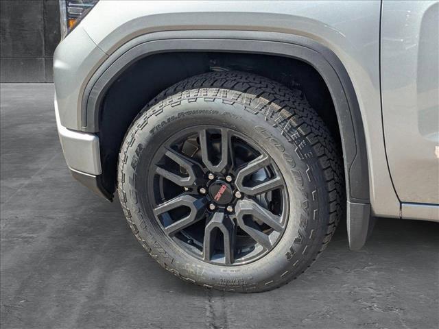 new 2025 GMC Sierra 1500 car, priced at $58,072