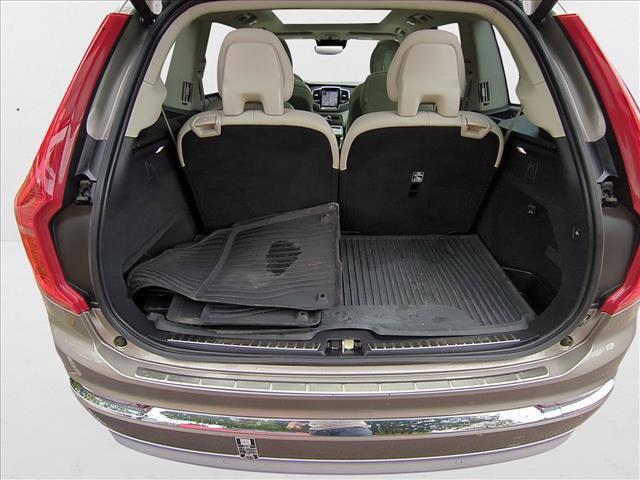 used 2022 Volvo XC90 car, priced at $38,444