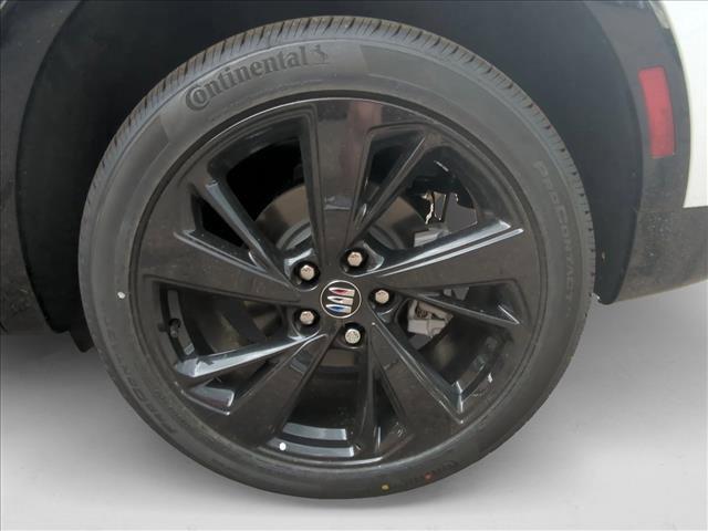 new 2025 Buick Envision car, priced at $43,796