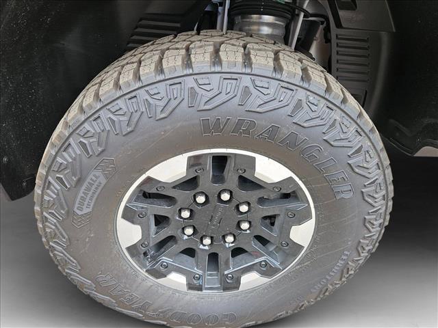 new 2025 GMC HUMMER EV Pickup car, priced at $116,496