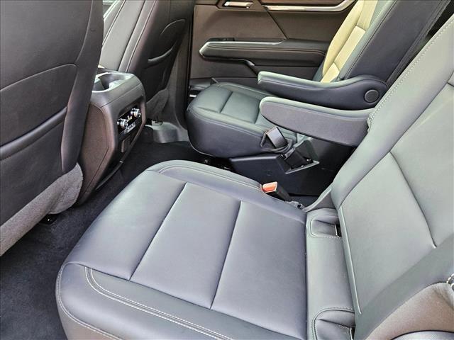 used 2024 GMC Acadia car, priced at $36,988