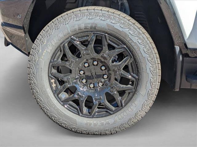 new 2026 GMC HUMMER EV Pickup car, priced at $96,914