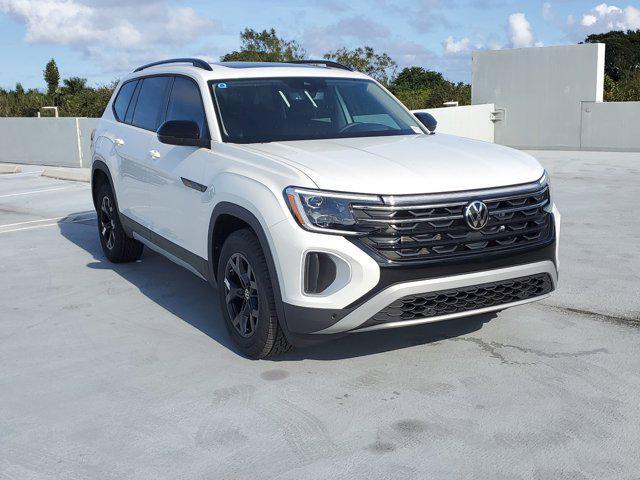 new 2024 Volkswagen Atlas car, priced at $46,721