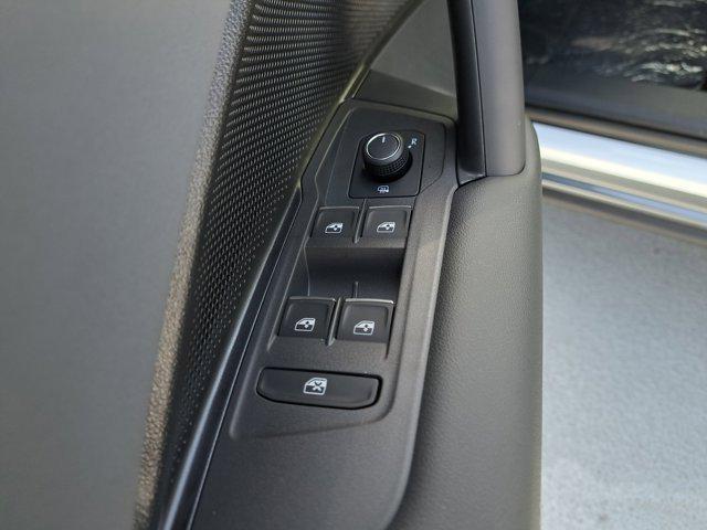 new 2025 Volkswagen Tiguan car, priced at $33,355