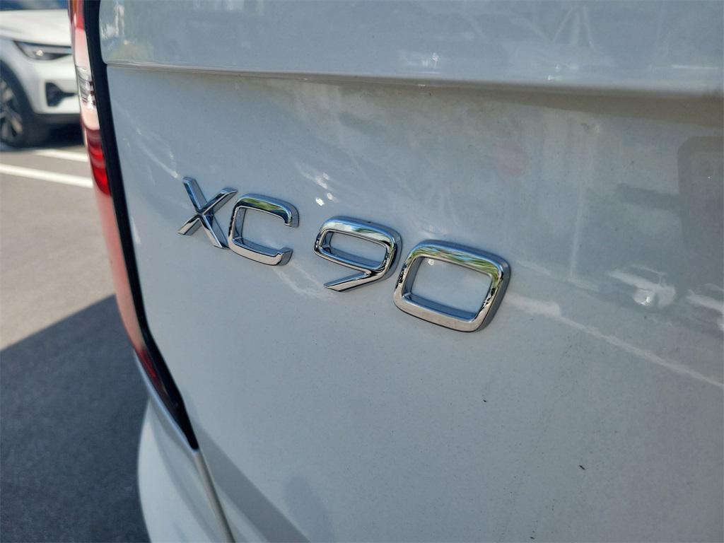 new 2026 Volvo XC90 car, priced at $65,914