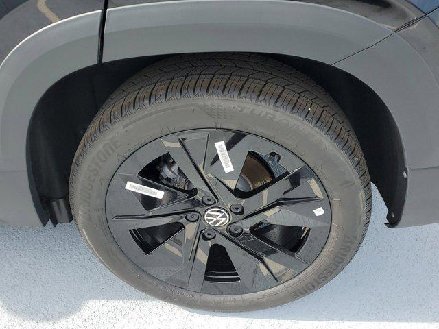new 2025 Volkswagen Taos car, priced at $28,868