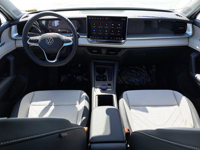 new 2025 Volkswagen Tiguan car, priced at $32,567