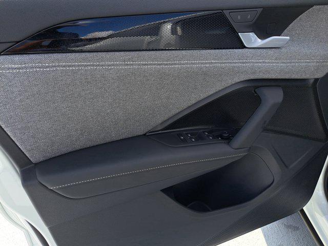 new 2025 Volkswagen Tiguan car, priced at $29,704